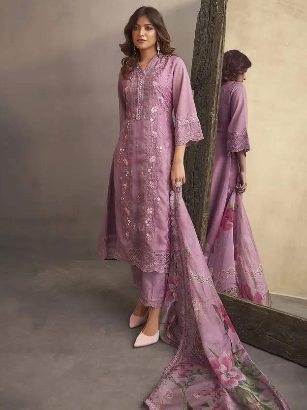 Silk Blend Kurta Set Canada - Elegant 3 Piece Outfit