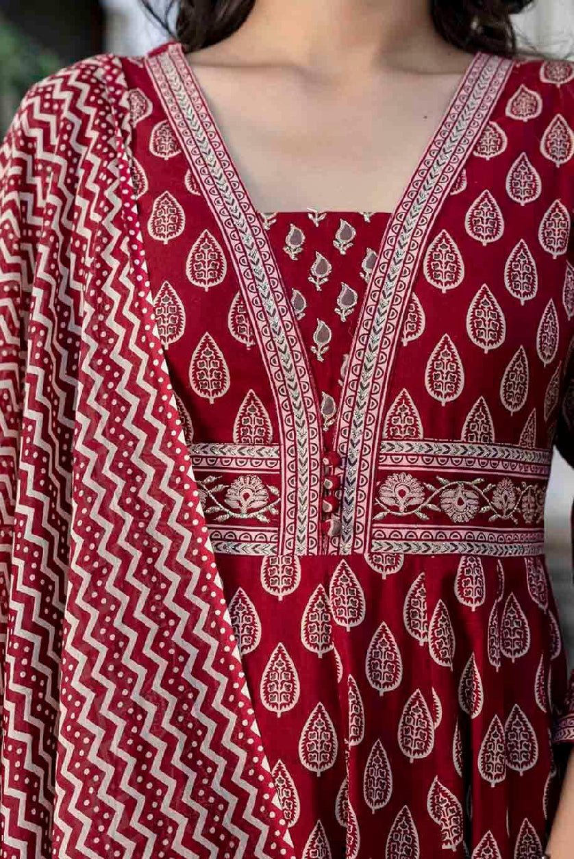 Three piece soft cotton kurta set Canada featuring intricate patterns and vibrant colors for stylish comfort