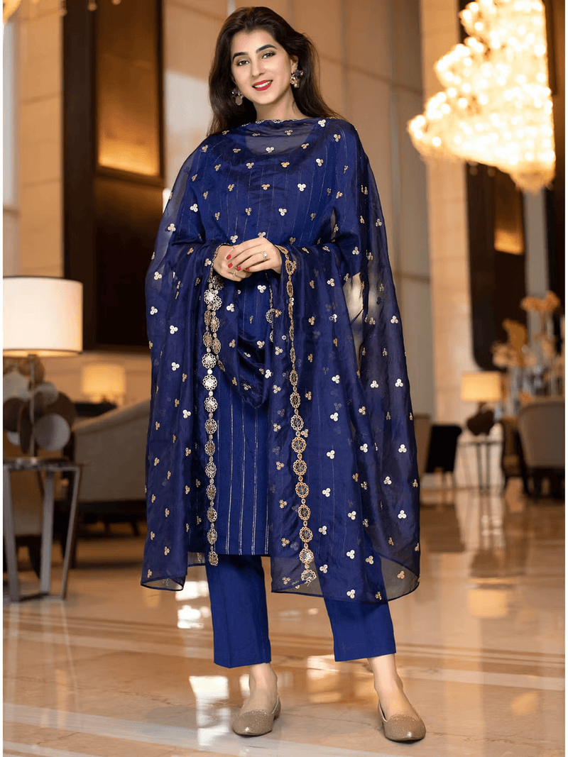 Three-Piece Chanderi Kurta Set Canada - Elegant Style