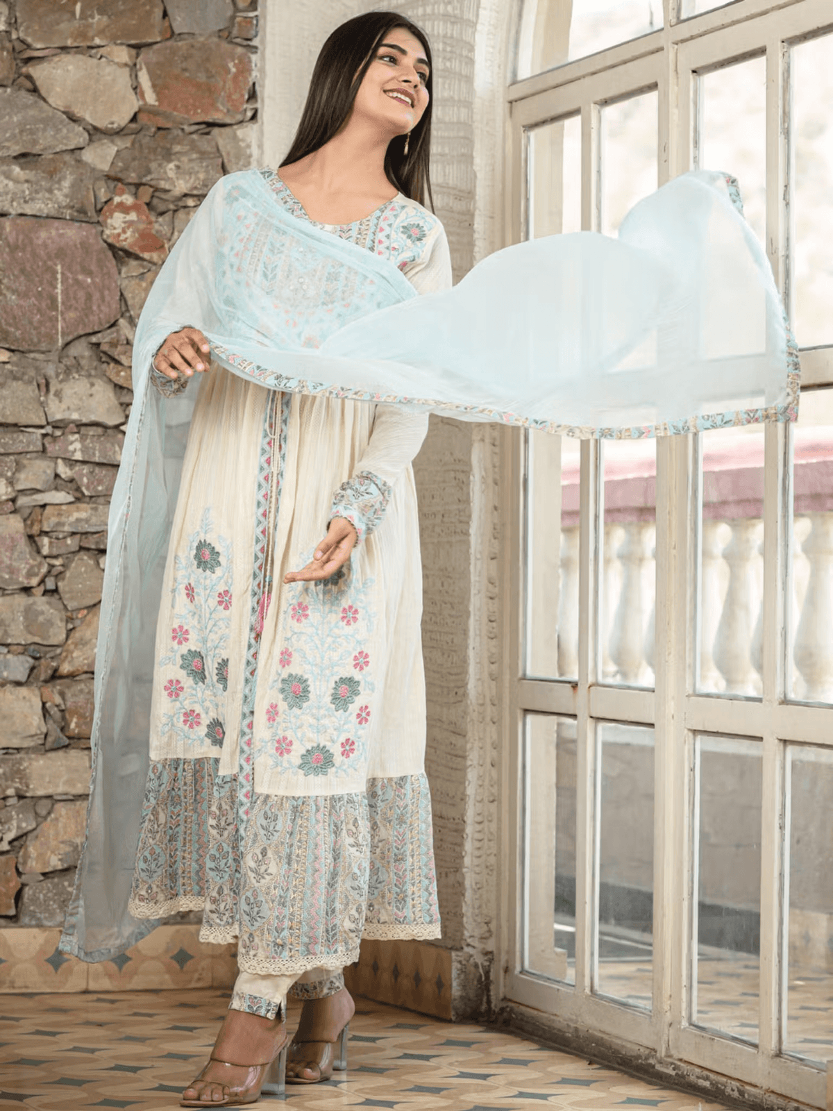 Floral Anarkali kurta pants set by Aromie featuring elegant embroidery and soft blue dupatta.