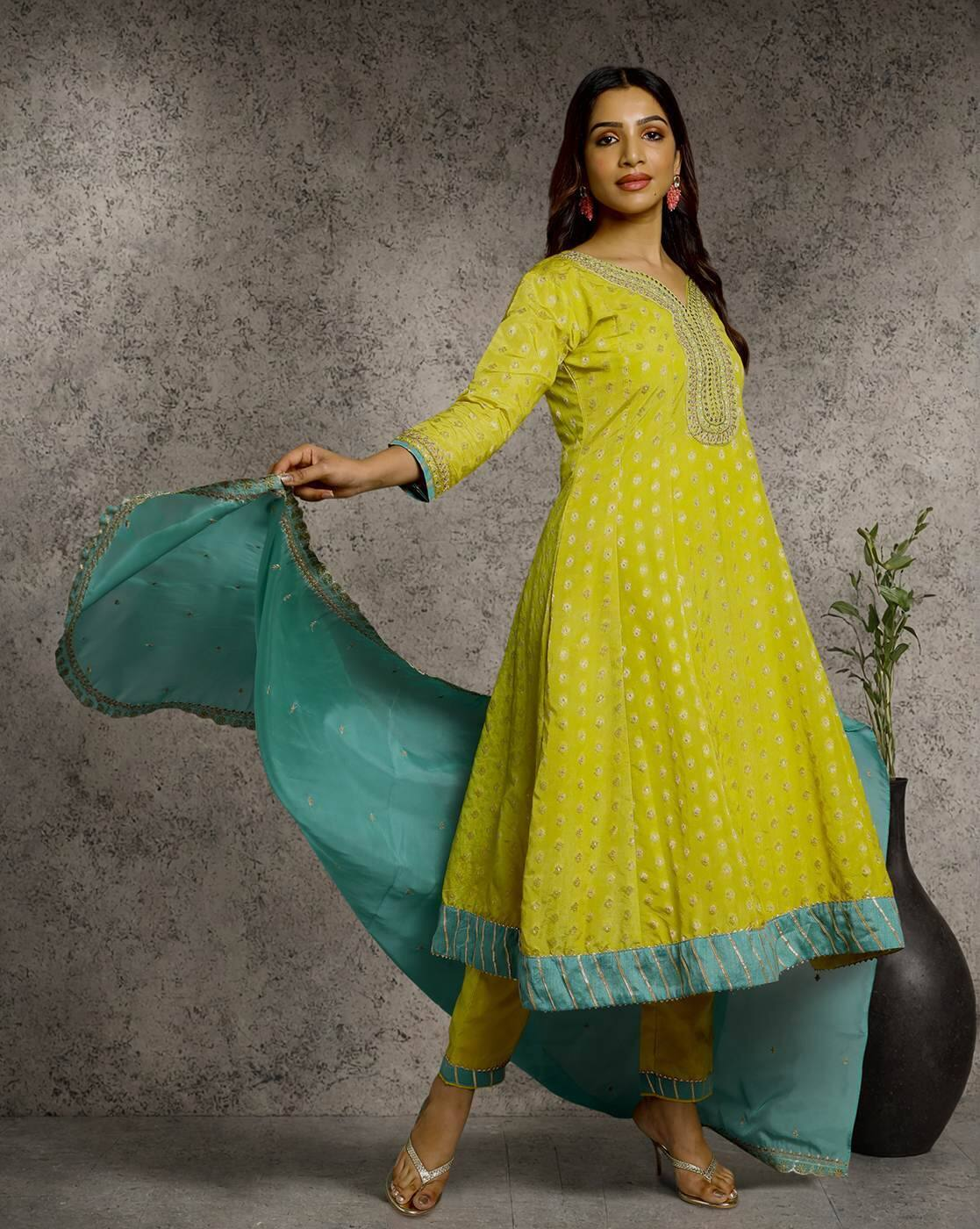 Aromie three piece Kurtha in yellow with blue dupatta showcasing Georgette Anarkali Gown Canada style