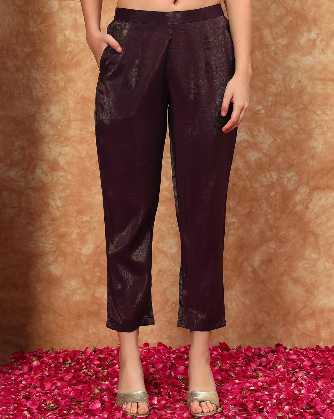 Aromie soft cotton kurta set Canada featuring dark brown shiny trousers with side pockets