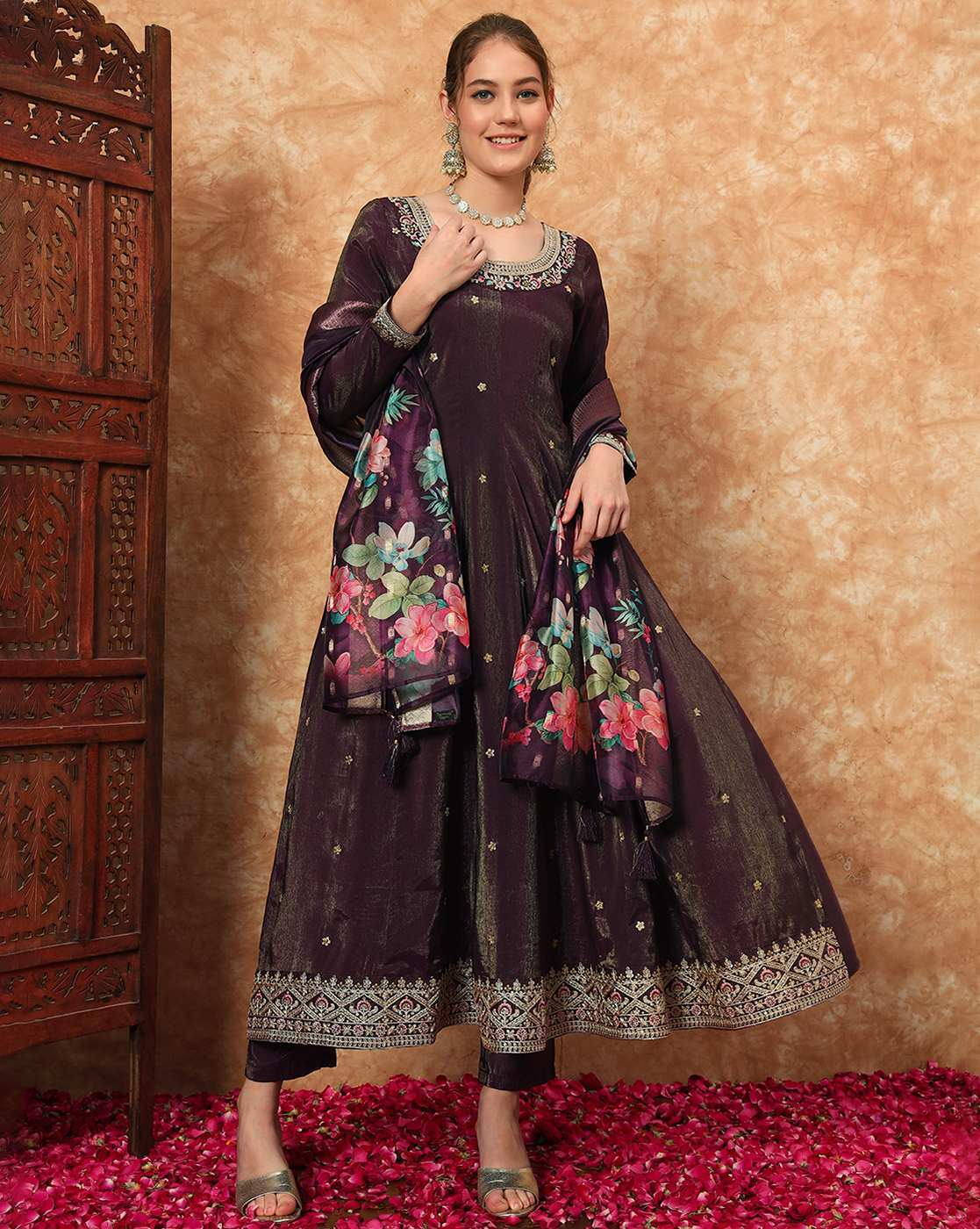 Aromie three piece soft cotton kurta set Canada with floral dupatta and embroidered hem in dark purple