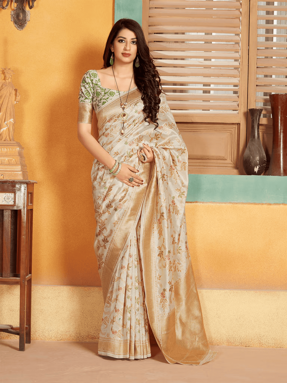 Aromie White Banarasi Silk Saree Canada - Elegant Fashion