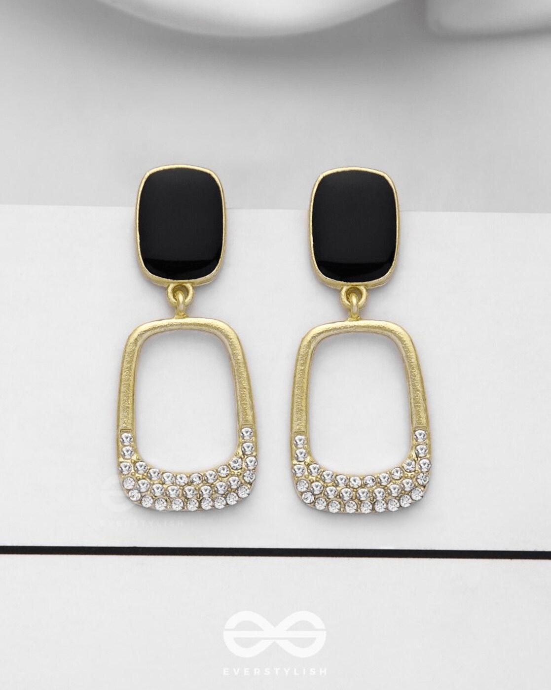 Women Shimmer of Night Drop Earrings – Elegant Casual Wear with Strong Metal Structure - aromie