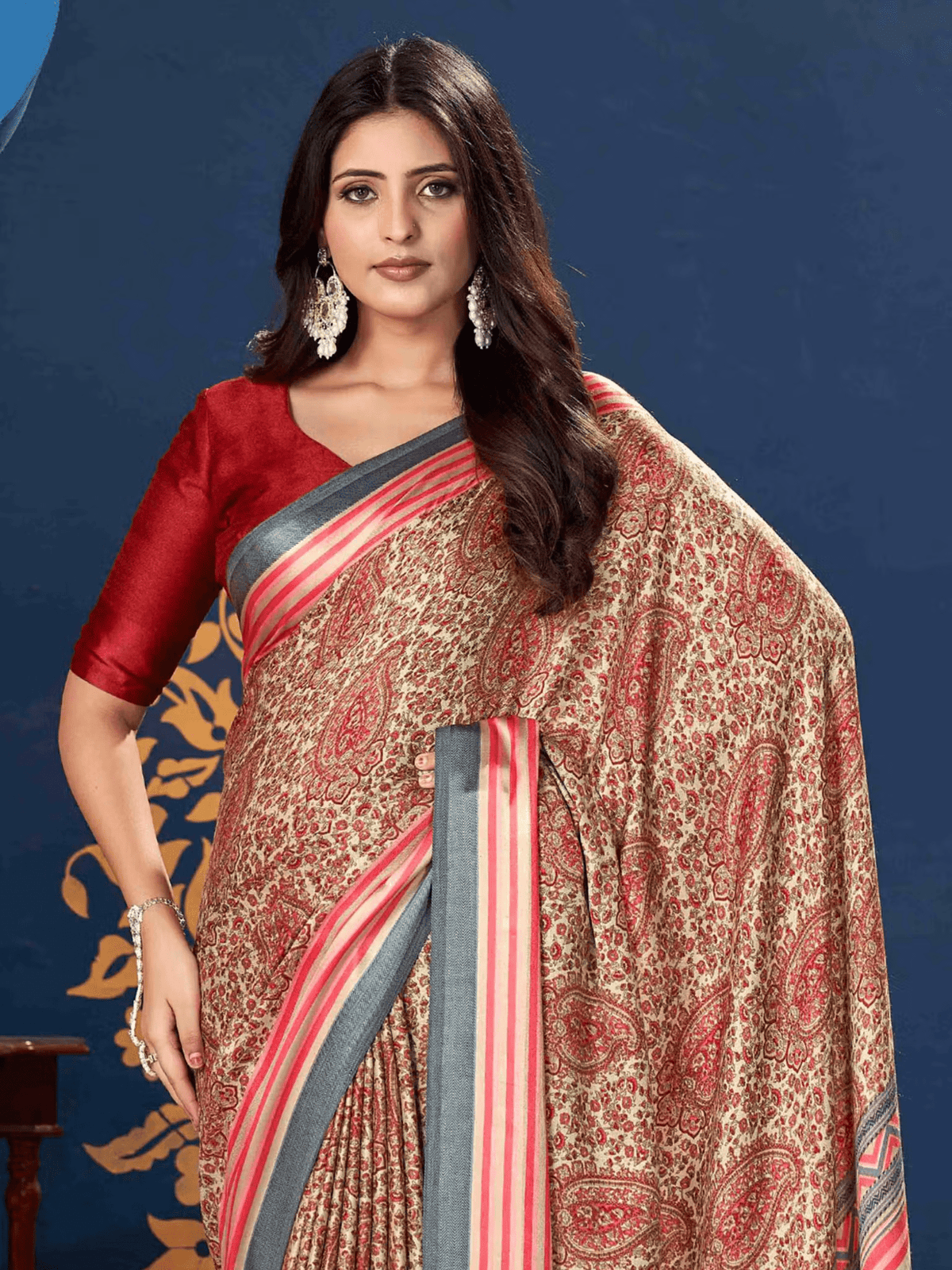 Women’s Designer Saree with Unstitched Blouse | Elegant Saree for Weddings & Parties in Canada - aromie