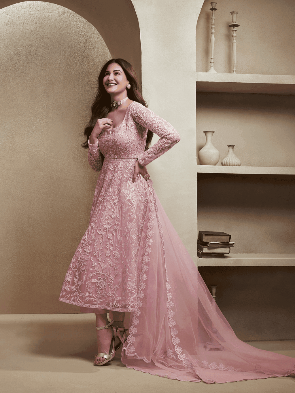 Aromie Zari Embroidery Kurta Set for Women